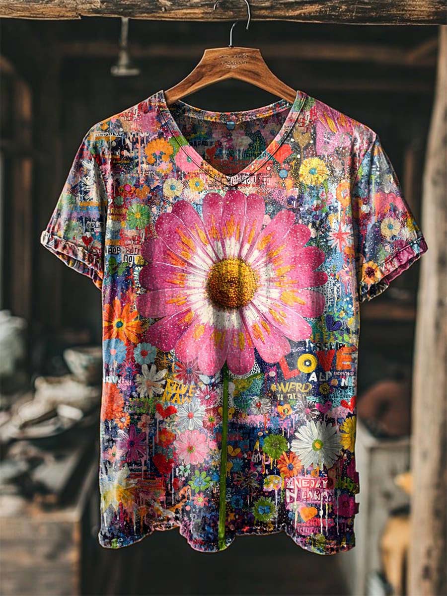 Collage Daisy Graffiti Print Casual Short-Sleeve V-Neck T-Shirt