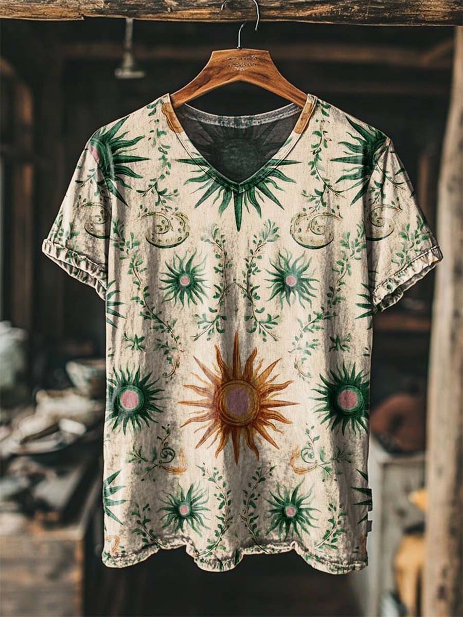 Retro Sun Totem Print Casual Short-Sleeve V-Neck T-Shirt
